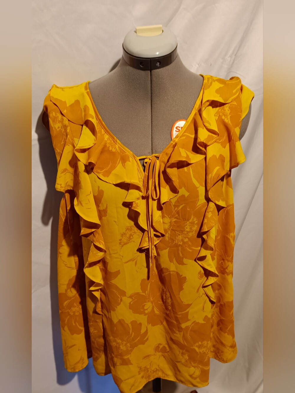 🥬Worthington Women's Gold Yellow Floral Ruffle Blouse – Size Large - Picture 2 of 11